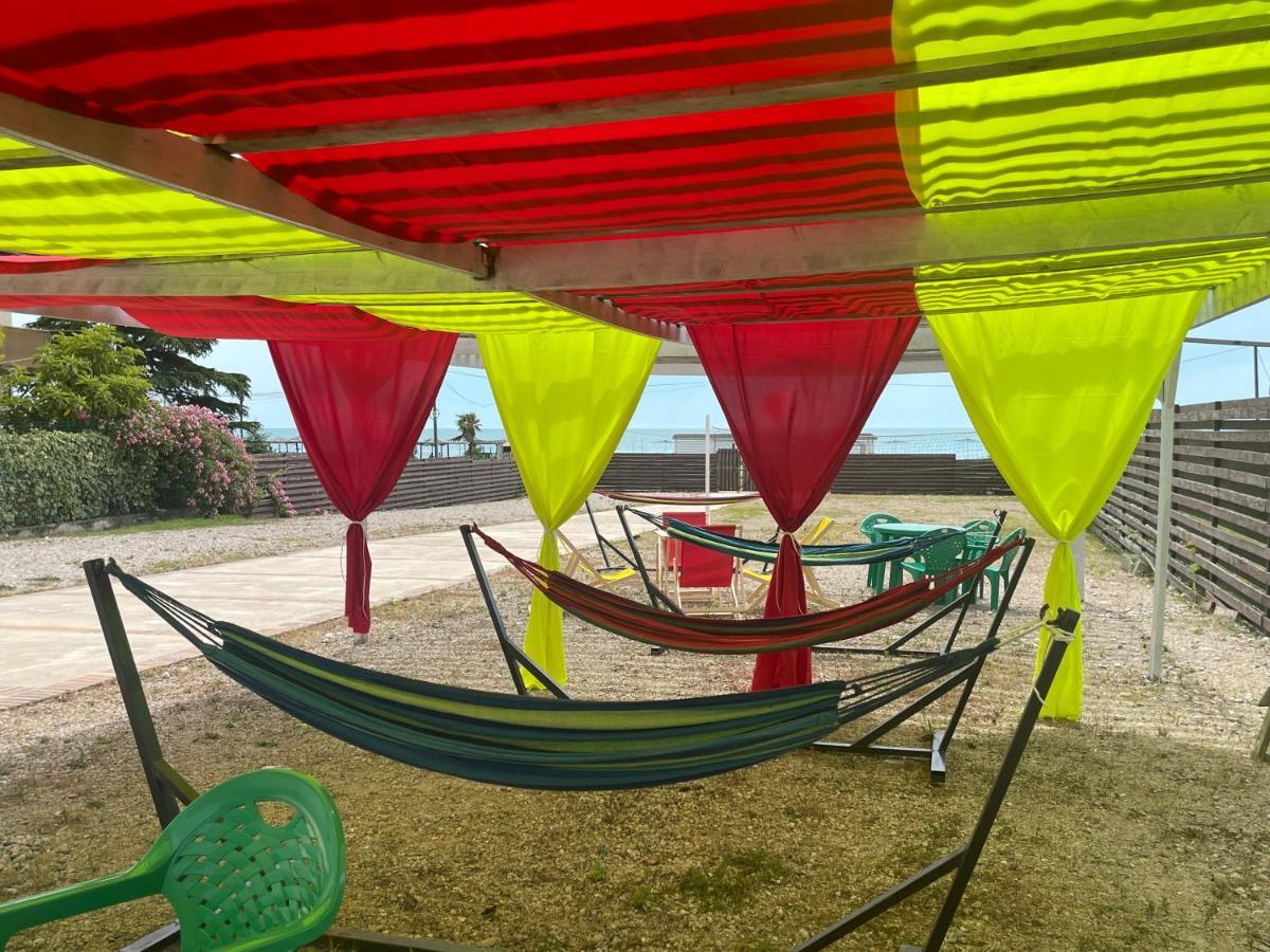 Gud House Hotel Gudauta Esterno foto