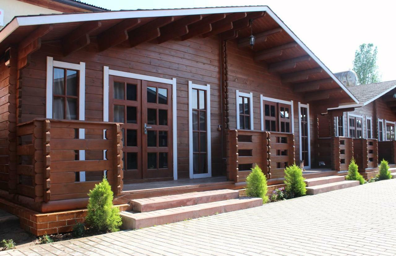 Gud House Hotel Gudauta Esterno foto